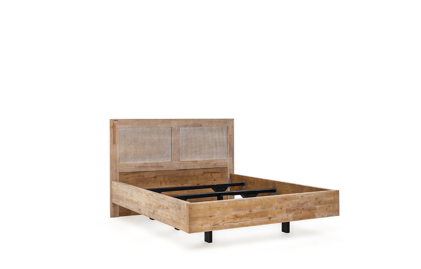 BEDSTEAD